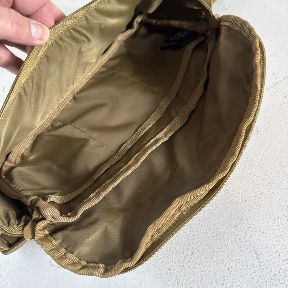 HIGHLAND TACTICAL Butt Pack Mobility Waist Fanny‎ Pack Tactical CCW Dark Desert